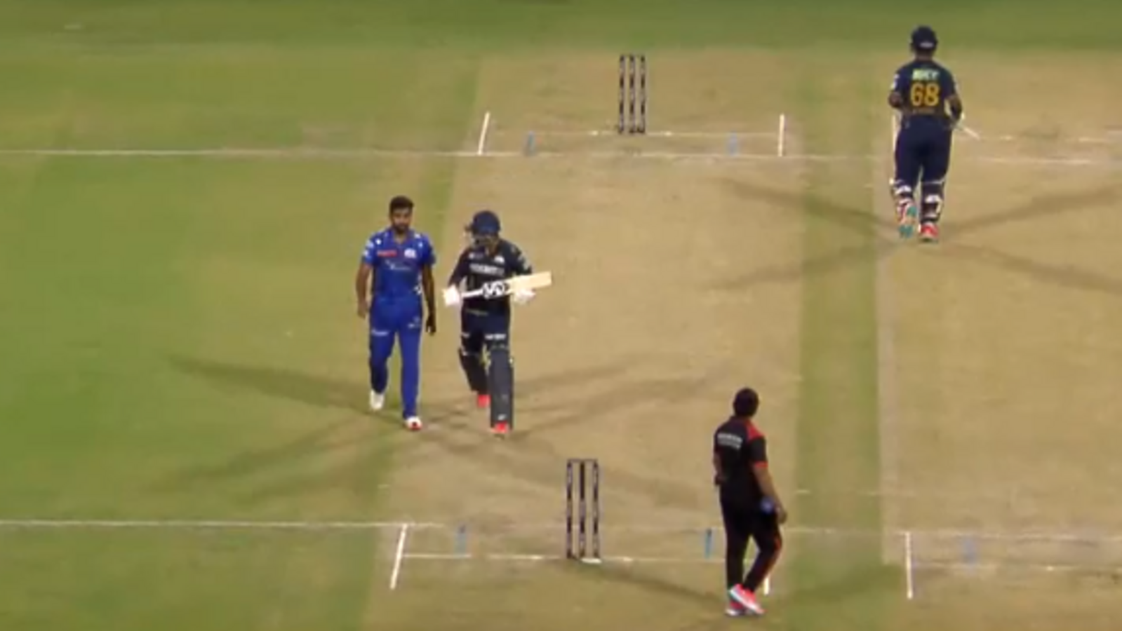 Rahul Tewatia yells behind Jasprit Bumrah, MI pacer snaps with 'don't say this to me' in tense verbal exchange